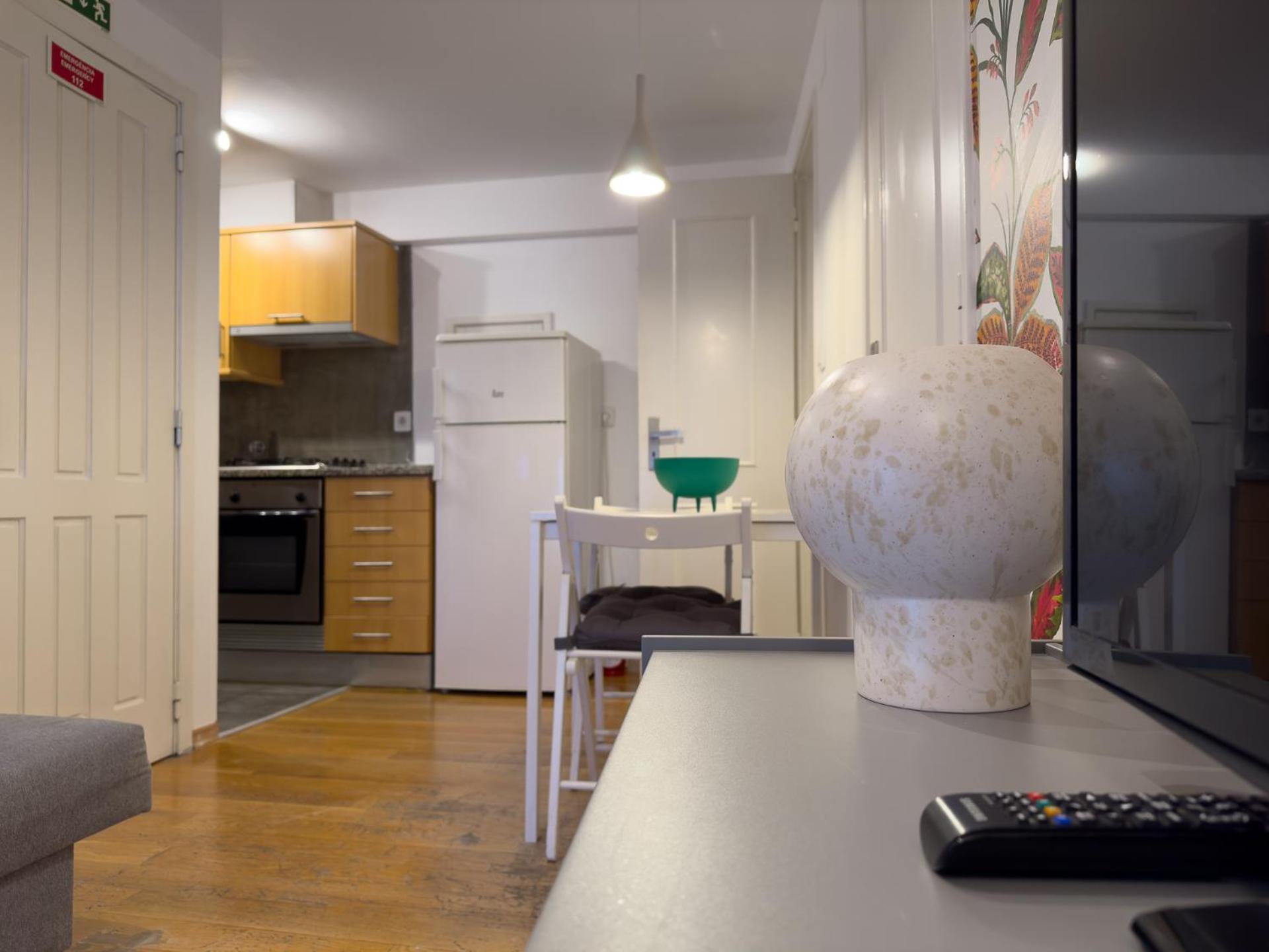 Contemporary In Chiado 2 Apartment